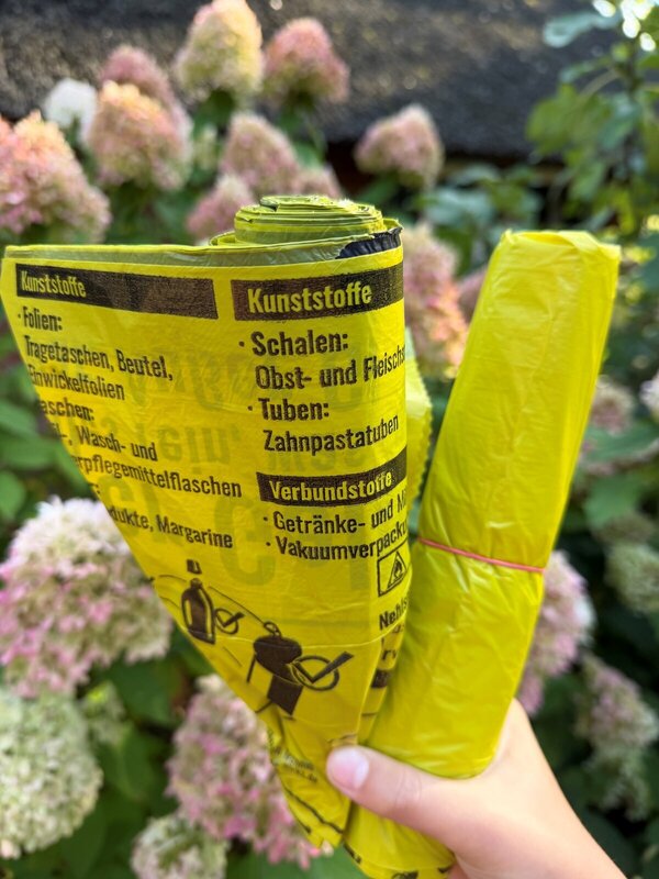 Neue Verteilerstelle für Gelbe Säcke